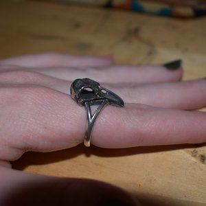 Alchemy England Rabeschadel Kleiner Ring sz7